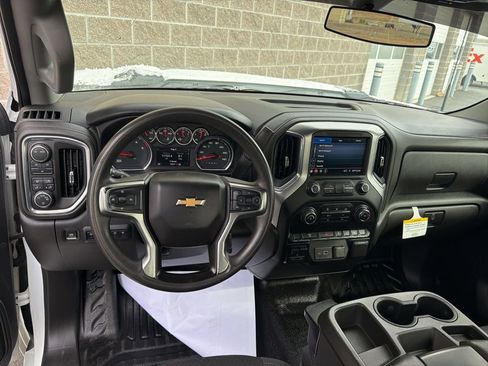 Used 2020 Chevrolet Silverado 3500 LT image 8