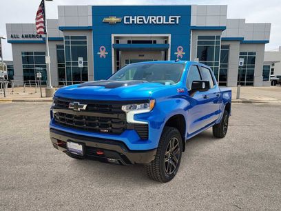 New 2025 Chevrolet Silverado 1500 LT Trail Boss w/ Convenience Package II