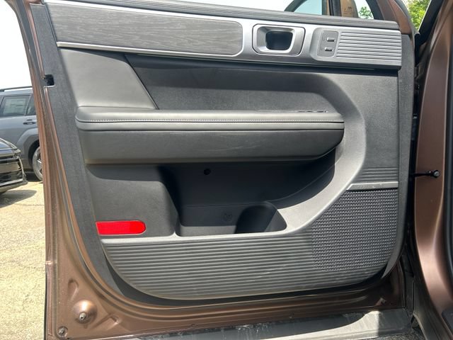 Used 2024 Hyundai Santa Fe Limited AWD/4WD image 12