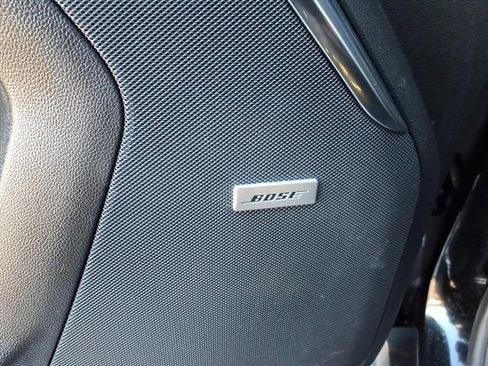 Used 2023 GMC Yukon XL Denali w/ Advanced Technology Package image 29