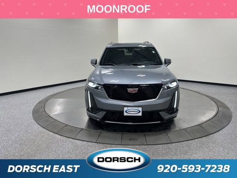 Used 2024 Cadillac XT6 Sport image 2