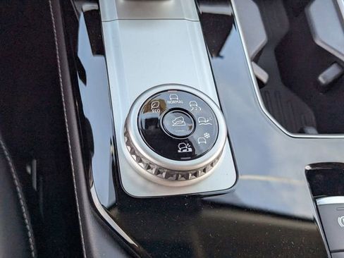 New 2026 Mitsubishi Outlander SE image 20