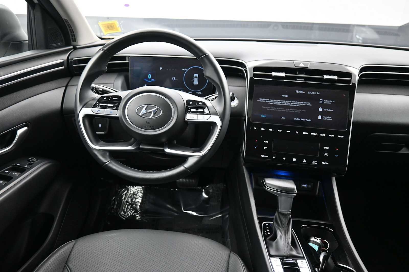 Used 2024 Hyundai Tucson SEL w/ Convenience Package AWD/4WD image 19