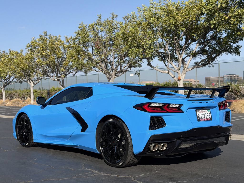 Used 2021 Chevrolet Corvette Stingray Convertible w/ 1LT RWD image 17