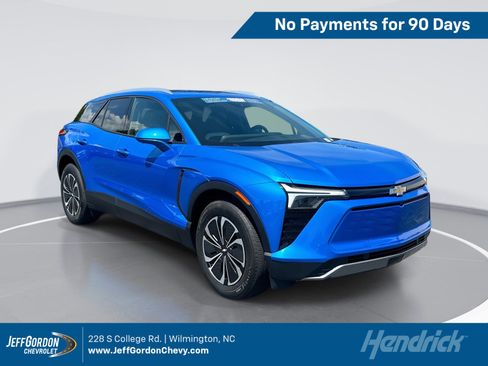 Used 2024 Chevrolet Blazer EV LT AWD/4WD image 1