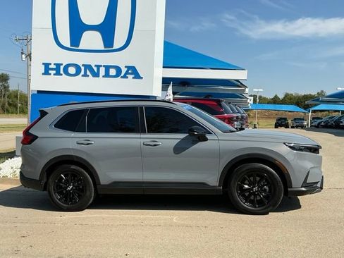 Certified 2024 Honda CR-V Sport-L image 2