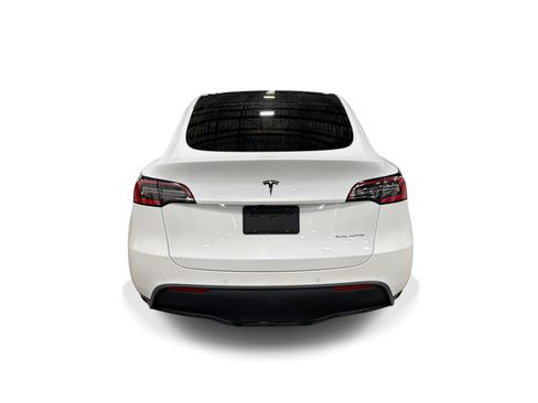 Certified 2021 Tesla Model Y Long Range AWD/4WD image 5