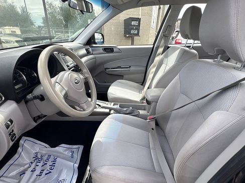 Used 2012 Subaru Forester 2.5X w/ Alloy Wheel Pkg AWD/4WD image 17