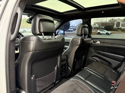Used 2020 Jeep Grand Cherokee SRT w/ Trailer Tow Group IV image 29