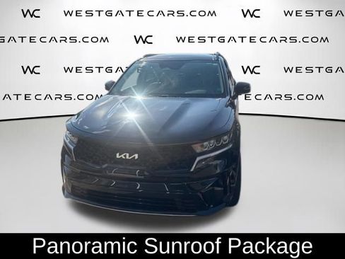 Used 2023 Kia Sorento S w/ Panoramic Sunroof Package FWD image 4