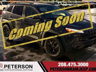 Used 2017 Jeep Cherokee Trailhawk image 1