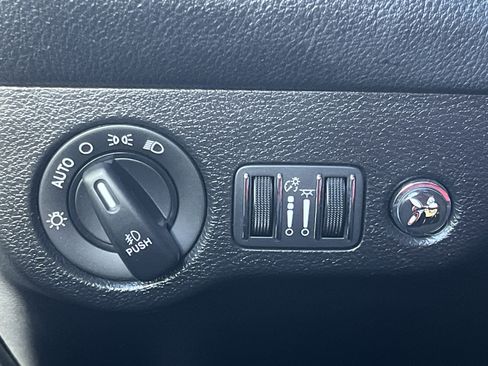 Used 2020 Dodge Challenger R/T Scat Pack w/ Dynamics Package image 12