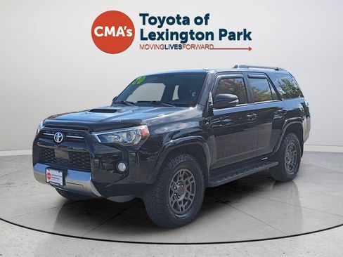 Used 2020 Toyota 4Runner TRD Off-Road Premium w/ Moonroof Package AWD/4WD image 1