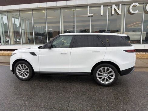Used 2024 Land Rover Range Rover Sport SE image 6