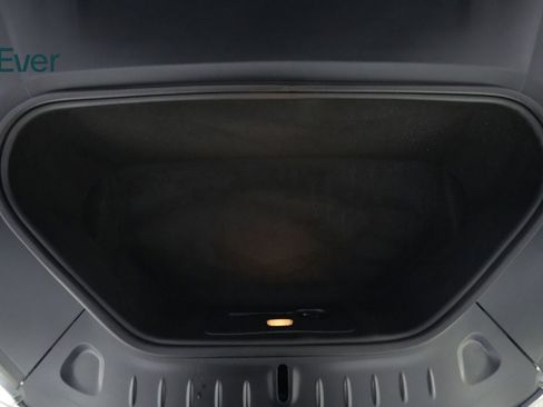 Used 2022 Tesla Model S AWD/4WD image 28