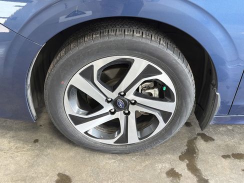 Used 2022 Subaru Legacy Limited XT w/ Popular Package #3 image 9