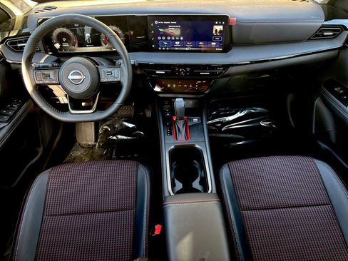 New 2026 Nissan Kicks SR FWD image 22