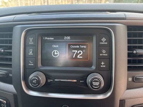 Used 2019 RAM 1500 Express w/ Express Value Package AWD/4WD image 30