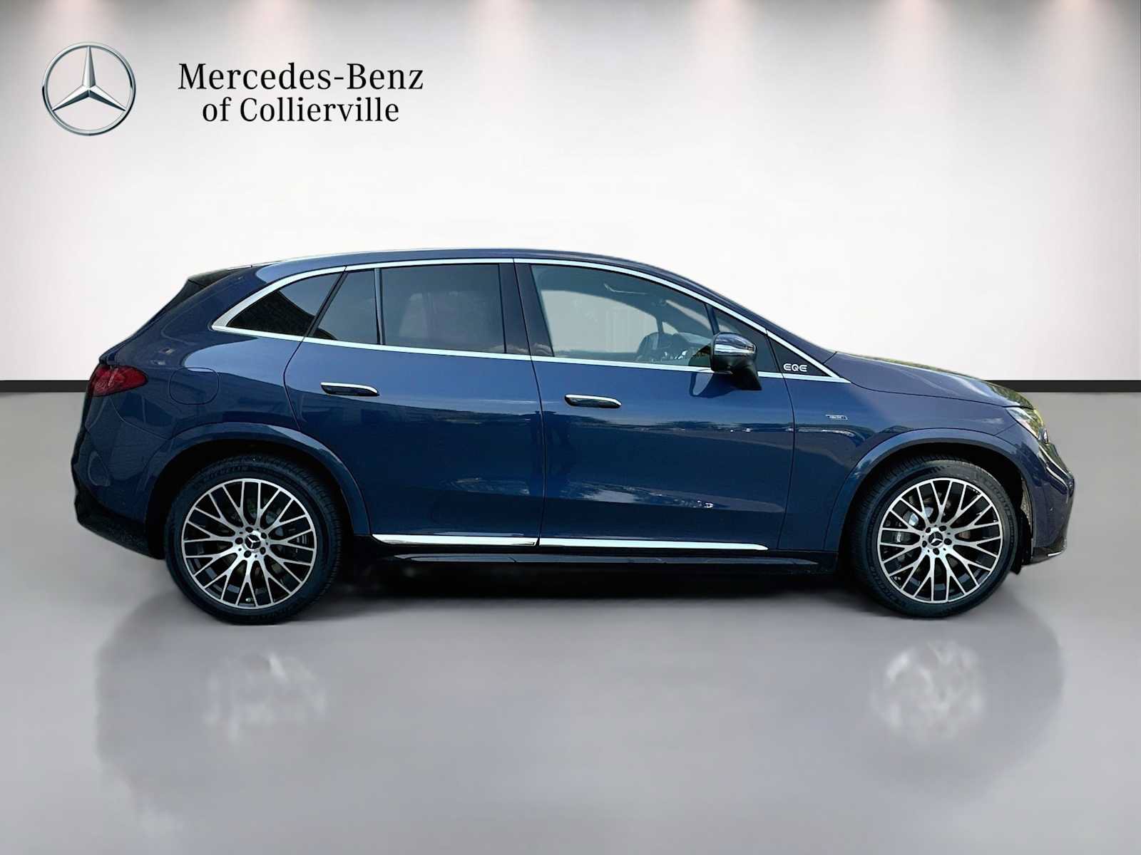 Used 2024 Mercedes-Benz EQE AMG 4MATIC SUV w/ Pinnacle Trim Package image 4