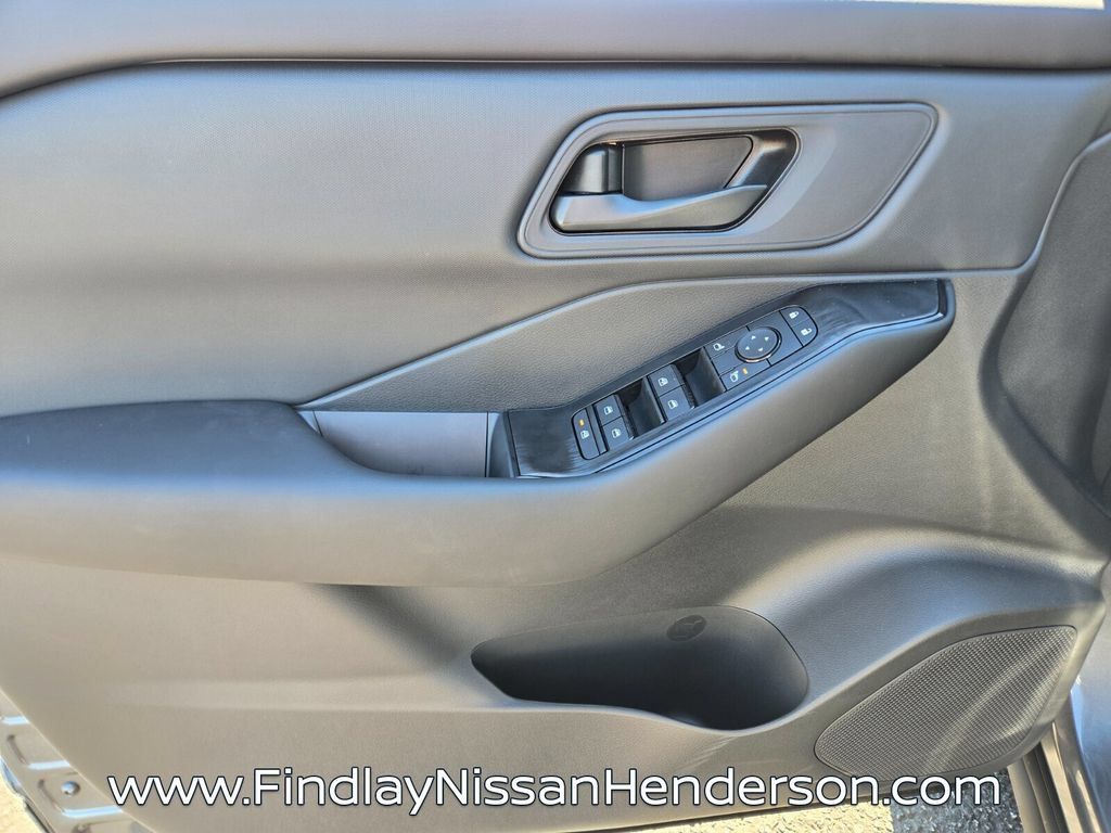 New 2026 Nissan Rogue S FWD image 19
