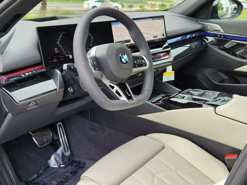 New 2027 BMW 530i xDrive w/ M Sport Package AWD/4WD image 9