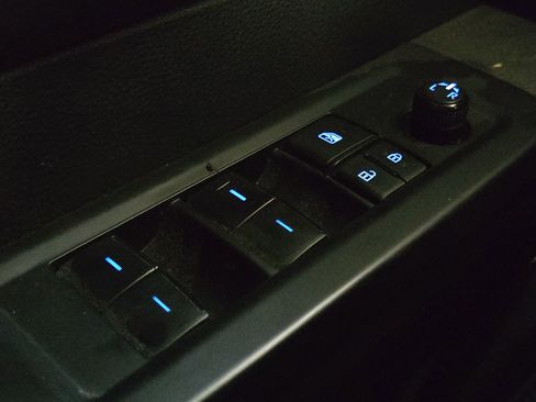 Used 2022 Toyota Tundra SR5 image 13