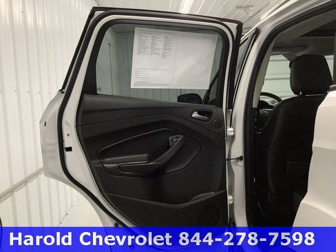 Used 2018 Ford Escape Titanium image 12