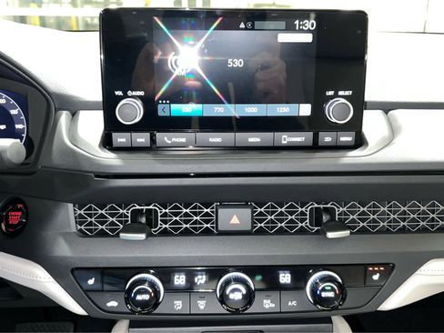 New 2025 Honda Accord SE image 24