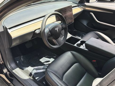 Used 2021 Tesla Model 3 Standard Range Plus RWD image 24