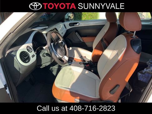 Used 2017 Volkswagen Beetle 1.8T Classic image 4