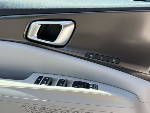 New 2026 Kia Carnival SX w/ SX Dark Edition Package FWD image 20