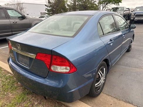 Used 2011 Honda Civic LX image 4