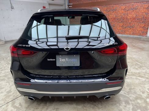 Used 2026 Mercedes-Benz GLA 35 AMG GLA 35 AMG image 4