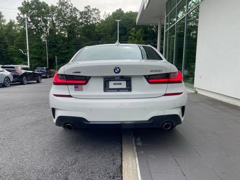 Used 2020 BMW 330i xDrive Sedan w/ M Sport Package AWD/4WD image 8