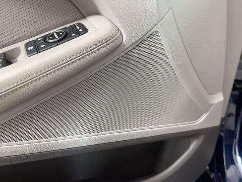 Used 2018 Genesis G80 3.8 image 21