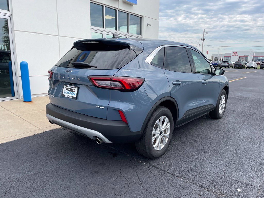 Used 2024 Ford Escape Active AWD/4WD image 5