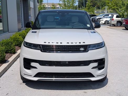 Used 2024 Land Rover Range Rover Sport Dynamic SE AWD/4WD image 10