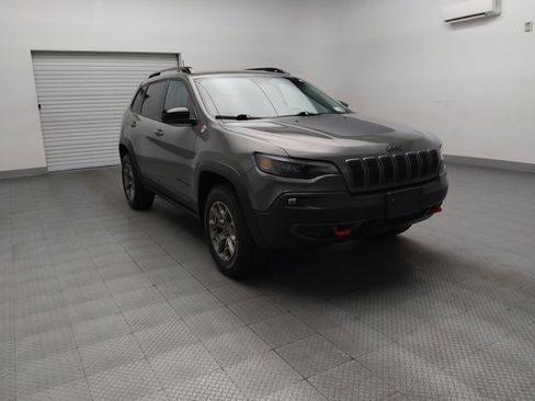Used 2022 Jeep Cherokee Trailhawk w/ Premium Leather Package AWD/4WD image 13