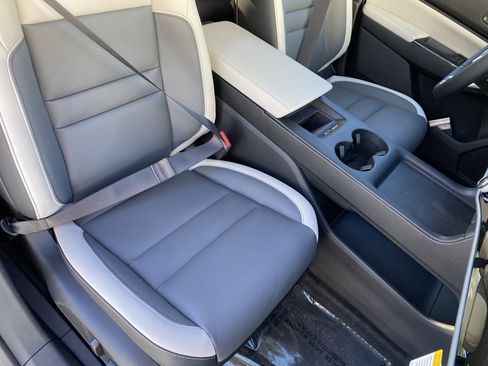 New 2026 Honda Prologue Touring image 8