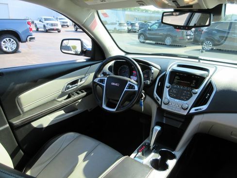 Used 2013 GMC Terrain SLT FWD image 23