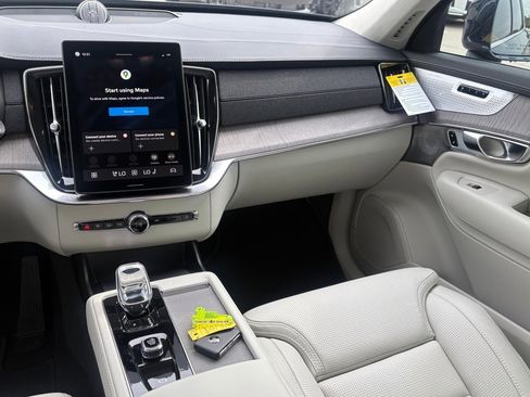 New 2026 Volvo XC90 B6 Ultra w/ Lounge Package image 12