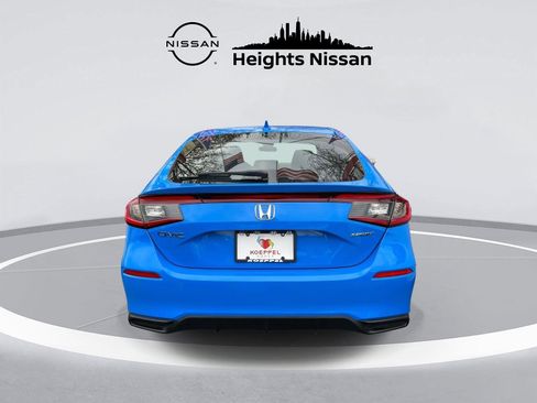 Used 2022 Honda Civic Sport image 6