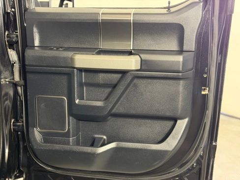 Used 2019 Ford F150 Raptor w/ Equipment Group 802A Luxury image 37