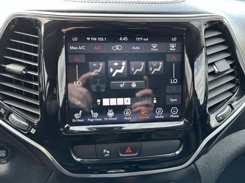 Used 2020 Jeep Cherokee Limited AWD/4WD image 65