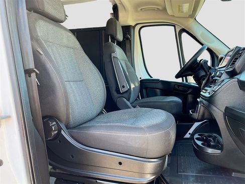 Used 2024 RAM ProMaster 3500 w/ Convenience Group image 25