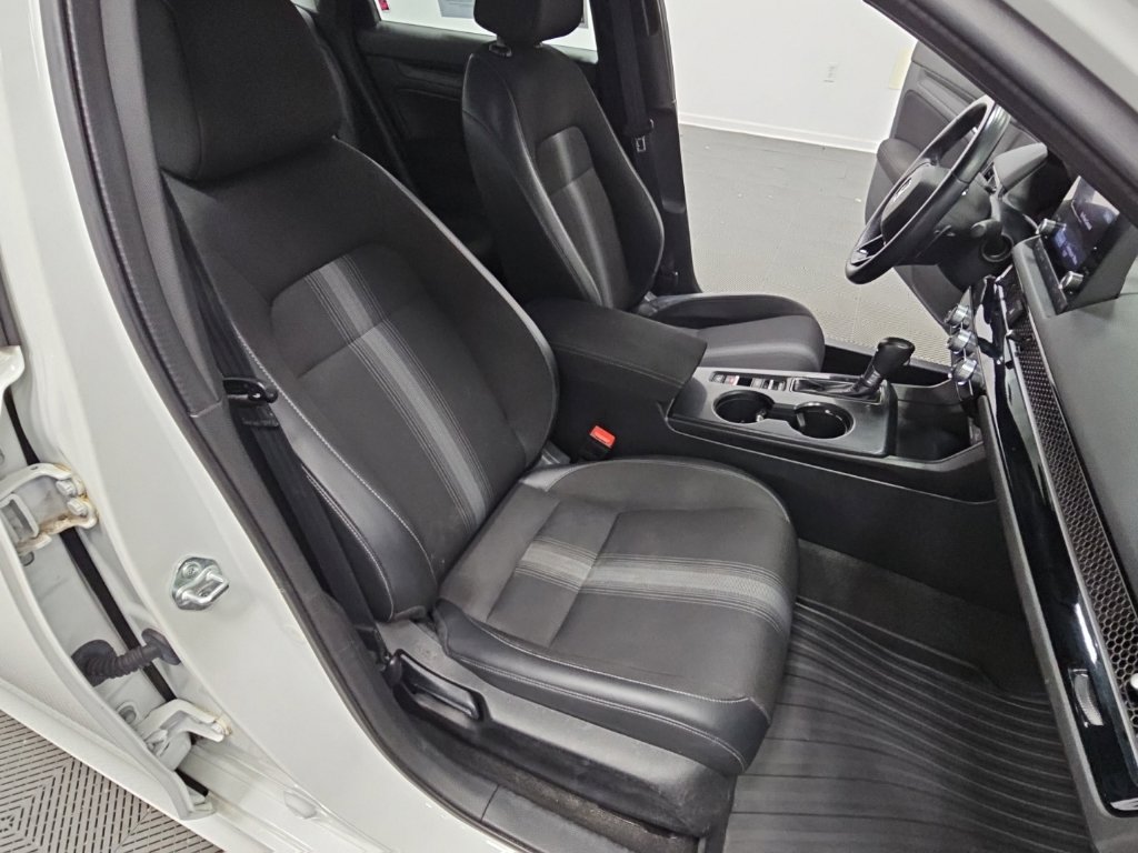 Used 2023 Honda Civic Sport image 34