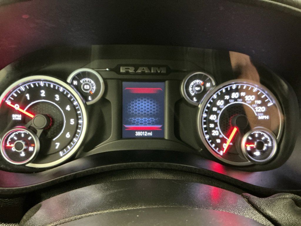 Used 2025 RAM 2500 Big Horn AWD/4WD image 23