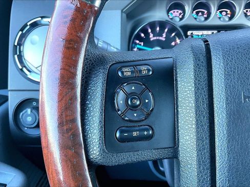 Used 2012 Ford F350 XLT w/ XLT Premium Pkg image 10