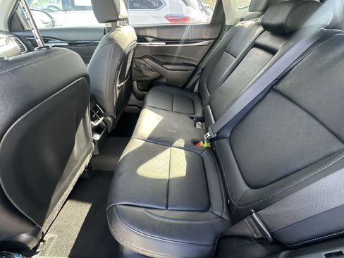 Certified 2023 Kia Seltos EX image 27