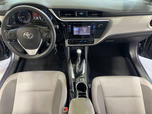 Used 2017 Toyota Corolla LE image 20